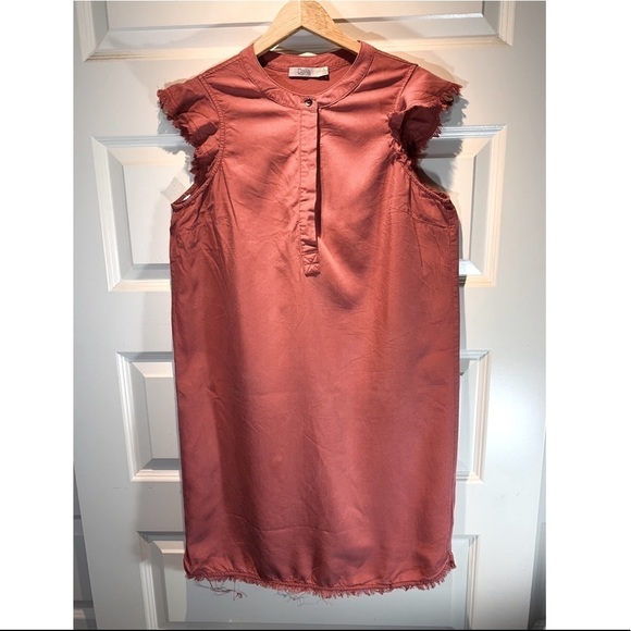 dalia Tencel Short Sleeve Shirt Blouse Rusty coral Raw Hems Sz M Feminine Top - Picture 8 of 8